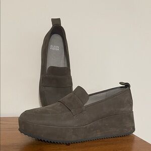 Eileen Fisher platform suede leather loafers olive brown 7 luxury